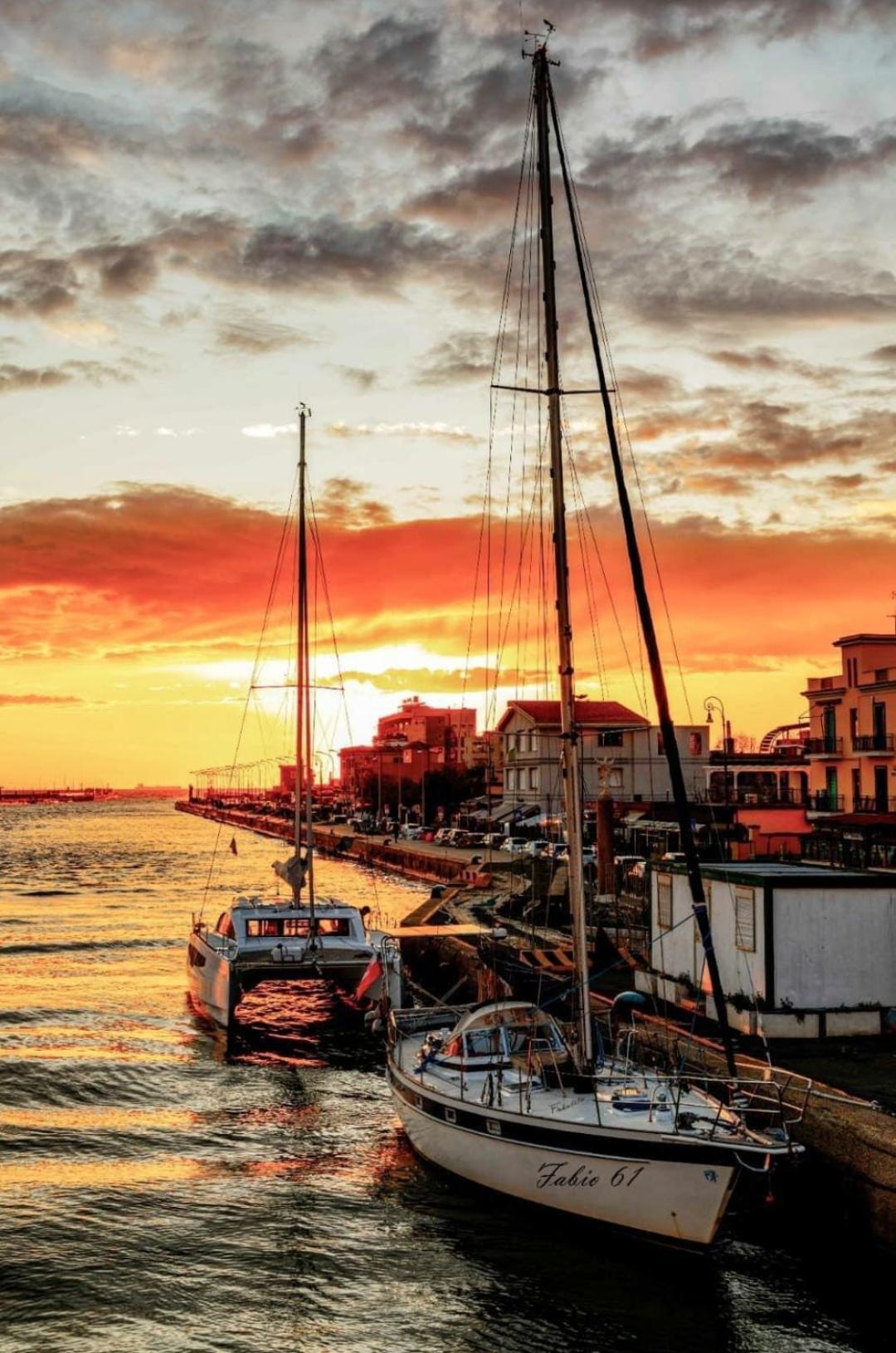 Sunset Beach Fiumicino Extérieur photo